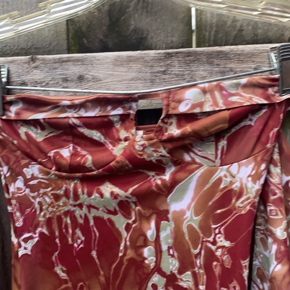 New Pink off the shoulder dress sz. XS - Picture 3 of 6